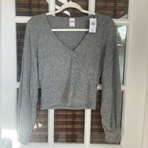 Hollister Women’s Long Sleeve Wrap Crop Top